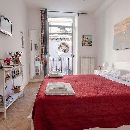 Il Balcone Sui Presepi Apartment Napoli Ngoại thất bức ảnh