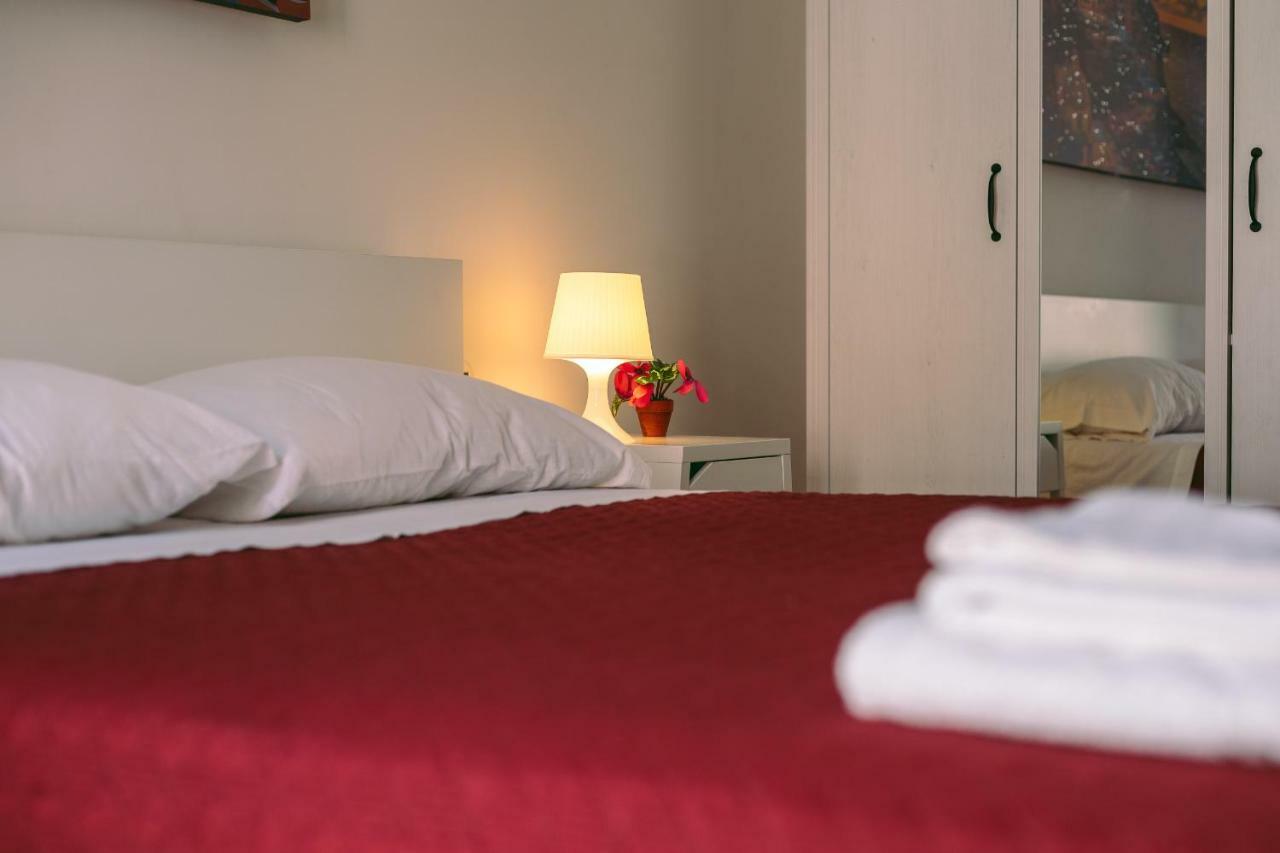 Il Balcone Sui Presepi Apartment Napoli Ngoại thất bức ảnh